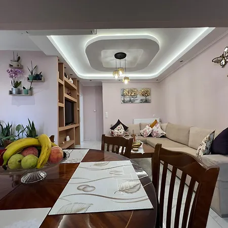 Noemi House